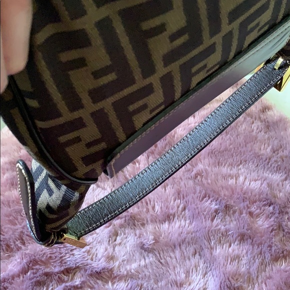 Fendi logo Vintage bag - Picture 7 of 13